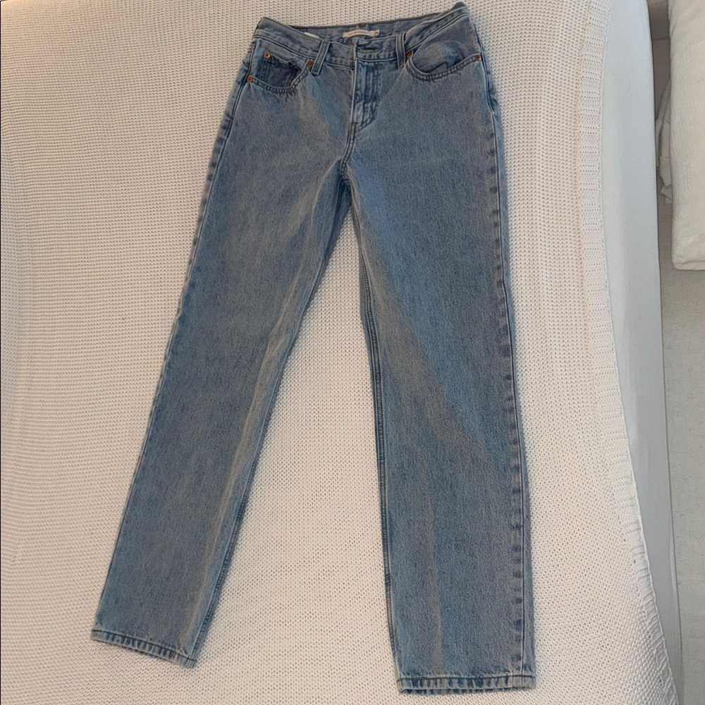 Classic Low Pro Levis Blue Women's Jeans